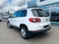 gebraucht VW Tiguan Trend & Fun 2,0TDI * KLIMA * NAVI *