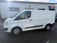 Gebraucht Ford Transit Custom Trend 131 PS (96 kW) 2017 Weiß Van / Kleinbus