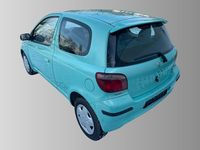 Gebraucht Toyota Yaris 68 PS (50 kW) 1999 Grün Kleinwagen