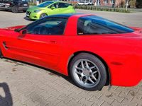 Używany Corvette C5 344 KM (253 kW) 1998 Czerwony Coupe