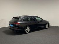 Gebraucht VW Golf VIII Life 150 PS (110 kW) 2023 Schwarz Kombi