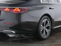Gebraucht Mercedes E200 Avantgarde 204 PS (150 kW) 2024 Lack obsidianschwarz Limousine