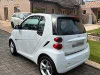 Gebraucht Smart ForTwo Coupé 71 PS (52 kW) 2011 Weiß Coupé