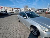 Gebraucht Mercedes E200 136 PS (100 kW) 2010 Silber Kombi