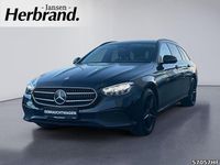 Gebraucht Mercedes E300 122 PS (89 kW) 2022 Schwarz