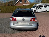 Second-hand VW Passat 105 CP (77 kW) 2009 Argintiu Break