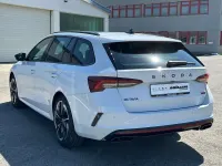 Neu Skoda Octavia RS 265 PS (194 kW) 2025 Weiß Kombi