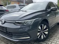 Gebraucht VW Golf VIII Move 110 PS (80 kW) 2024 Grau Kombi