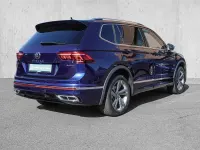 Gebraucht VW Tiguan Allspace R-line 245 PS (180 kW) 2023 Atlantic blue metallic SUV