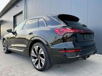 Gebraucht Audi Q8 e-tron S-Line 250 kW (340 PS) 2023 Mythosschwarz metallic SUV