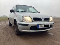 Gebraucht Nissan Micra 54 PS (39 kW) 2000 Silber Kleinwagen