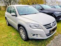 Gebraucht VW Tiguan Trendline 150 PS (110 kW) 2010 Gold SUV