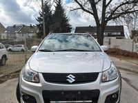 Gebraucht Suzuki SX4 120 PS (88 kW) 2012 Grau SUV
