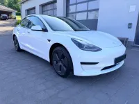 Käytetty Tesla Model 3 Standard Range Plus 208 kW (283 HP) 2021 Valkoinen Sedan