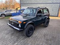Gebraucht Lada niva 83 PS (61 kW) 2020 Grün SUV