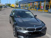 Gebraucht BMW 330e Sport Line 292 PS (214 kW) 2022 Grau Kombi