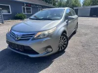 Gebraucht Toyota Avensis Basis 124 PS (91 kW) 2012 Silber Kombi