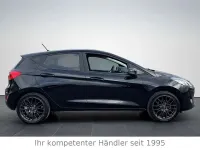 Gebraucht Ford Fiesta Cool & Connect 101 PS (74 kW) 2020 Schwarz Kleinwagen