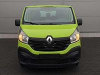 Second-hand Renault Trafic 125 CP (91 kW) 2016 Verde Monovolum