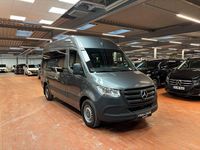 Gebraucht Mercedes Sprinter 170 PS (125 kW) 2023 Grau Van