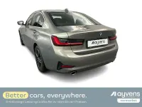 Gebraucht BMW 318 Advantage 156 PS (114 kW) 2022 Grau Limousine