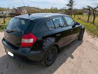 Gebraucht BMW 118 122 PS (89 kW) 2006 Schwarz Kleinwagen