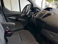 Gebraucht Ford Transit Custom 125 PS (91 kW) 2016 Schwarz Van / Kleinbus