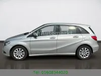 Gebraucht Mercedes B180 122 PS (89 kW) 2013 Silber Van / Kleinbus