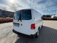 Gebraucht VW Transporter 150 PS (110 kW) 2019 Weiß Van