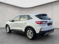 Gebraucht Ford Kuga Titanium 224 PS (164 kW) 2022 Frozen white SUV