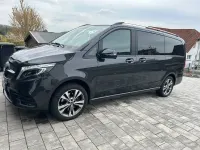 Gebraucht Mercedes V300 Avantgarde Edition 237 PS (174 kW) 2022 Grau Van / Kleinbus