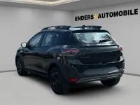 Neu Dacia Sandero Essentiel 122 PS (89 kW) 2026 Schwarz SUV