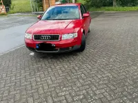 Gebraucht Audi A4 131 PS (96 kW) 2002 Rot Limousine
