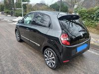 Second-hand Renault Twingo 70 CP (51 kW) 2017 Negru Hatchback