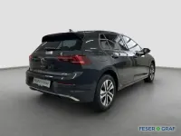 Gebraucht VW Golf VIII 116 PS (85 kW) 2025 Uranograu Limousine