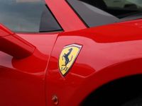 Gebraucht Ferrari 458 570 PS (419 kW) 2012 Rot Cabrio