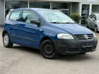 Gebraucht VW Fox Basis 69 PS (50 kW) 2010 Indienblau Kleinwagen