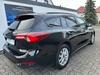 Gebraucht Ford Focus 120 PS (88 kW) 2023 Obsidianschwarz metallic Kombi