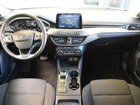 Gebraucht Ford Focus Titanium 120 PS (88 kW) 2020 Weiß Kombi