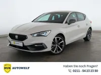 Gebraucht Seat Leon FR 190 PS (139 kW) 2023 Weiß Limousine