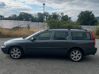 Second-hand Volvo V70 140 CP (102 kW) 2003 Gri Break