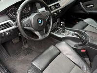 Gebraucht BMW 525 197 PS (144 kW) 2009 Schwarz Kombi