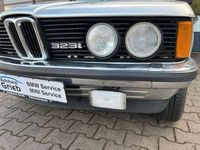 Gebraucht BMW 323 143 PS (105 kW) 1981 Silber Limousine