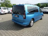 Gebraucht VW Caddy Life 114 PS (83 kW) 2023 Costa azul metallic Van / Kleinbus