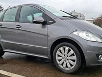 Gebraucht Mercedes A200 Avantgarde 136 PS (100 kW) 2009 Grau Limousine