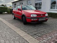 Gebraucht VW Golf 115 PS (84 kW) 1994 Rot Cabrio