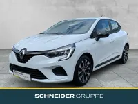 Occasion Renault Clio V Equilibre 67 ch (49 kW) 2022 Blanc Citadine