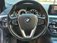 Gebraucht BMW 520 Luxury Line 184 PS (135 kW) 2018 Limousine