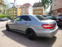 Gebraucht Mercedes E200 184 PS (135 kW) 2011 Grau Limousine