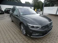 Gebraucht VW Passat R-line 200 PS (147 kW) 2023 Mangangrau Kombi